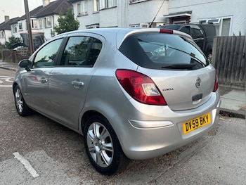 Used Vauxhall Corsa 2009 for sale - 78999812: Photo