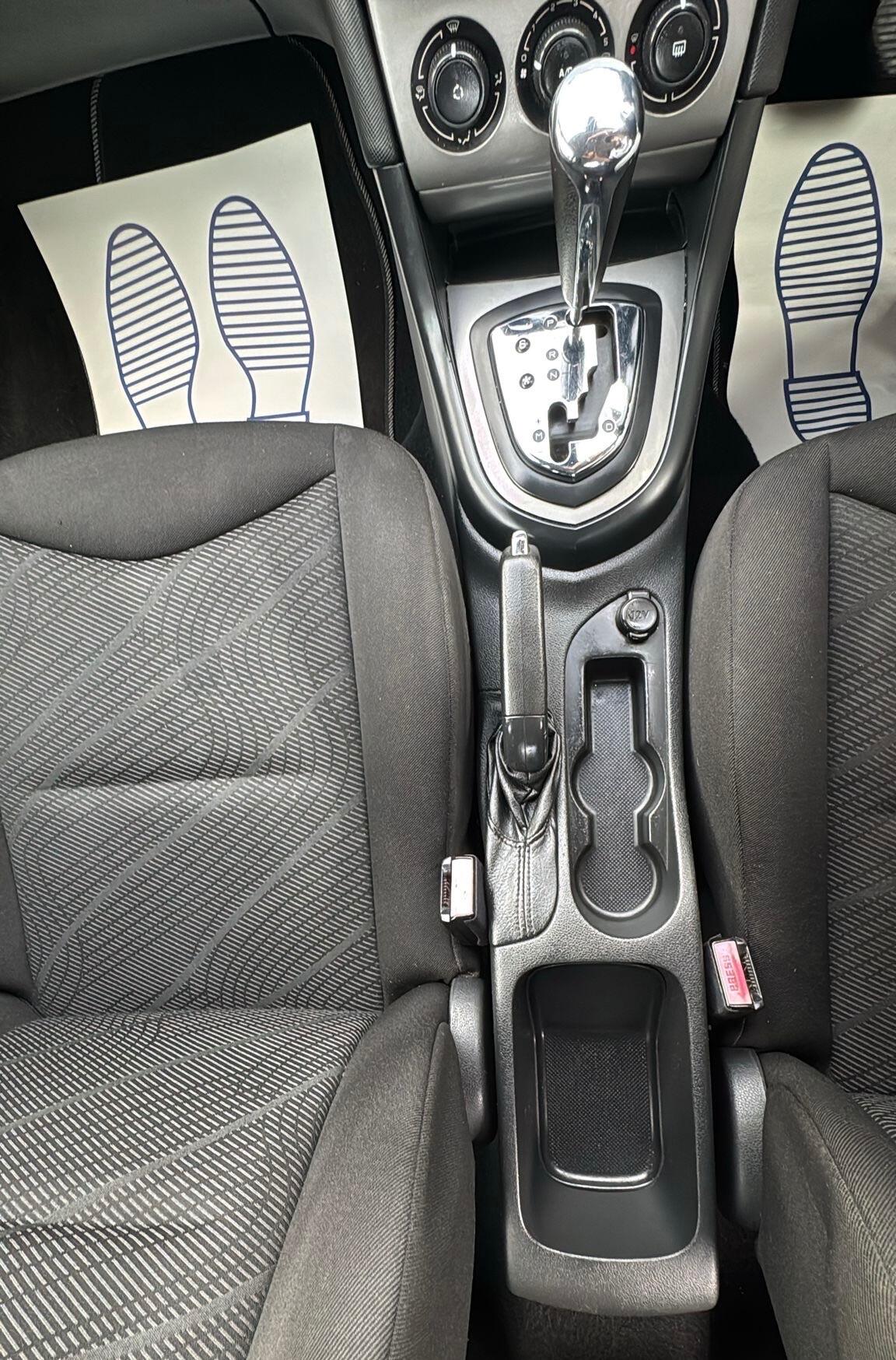 Used Peugeot 308 2010 for sale - 76153196: Photo 10