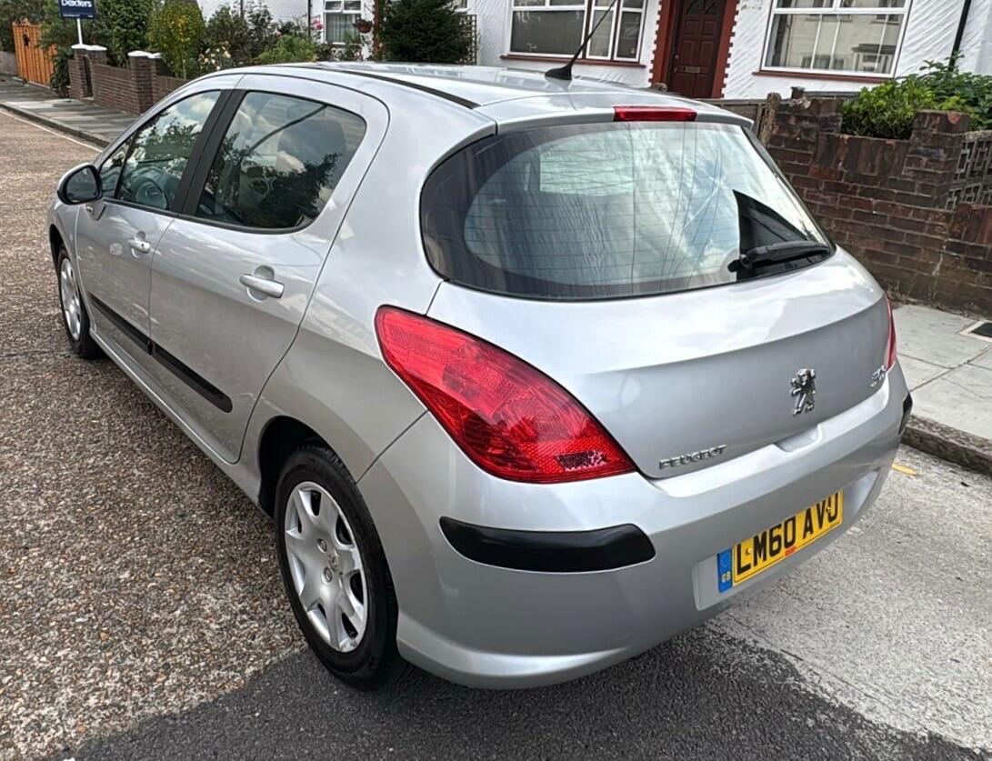 Used Peugeot 308 2010 for sale - 76153196: Photo 4
