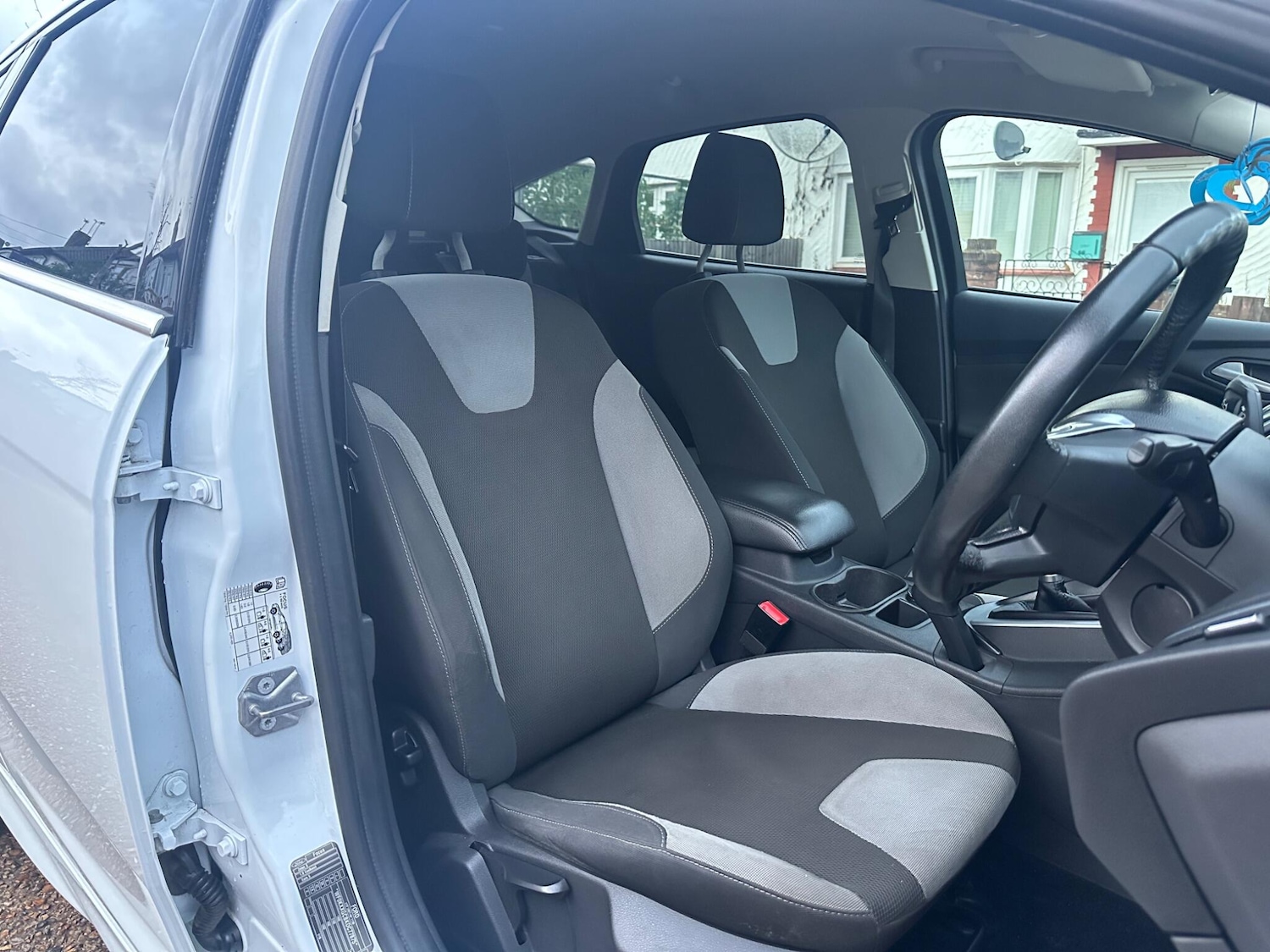 Used Ford Focus for sale - 76550522: Photo 13