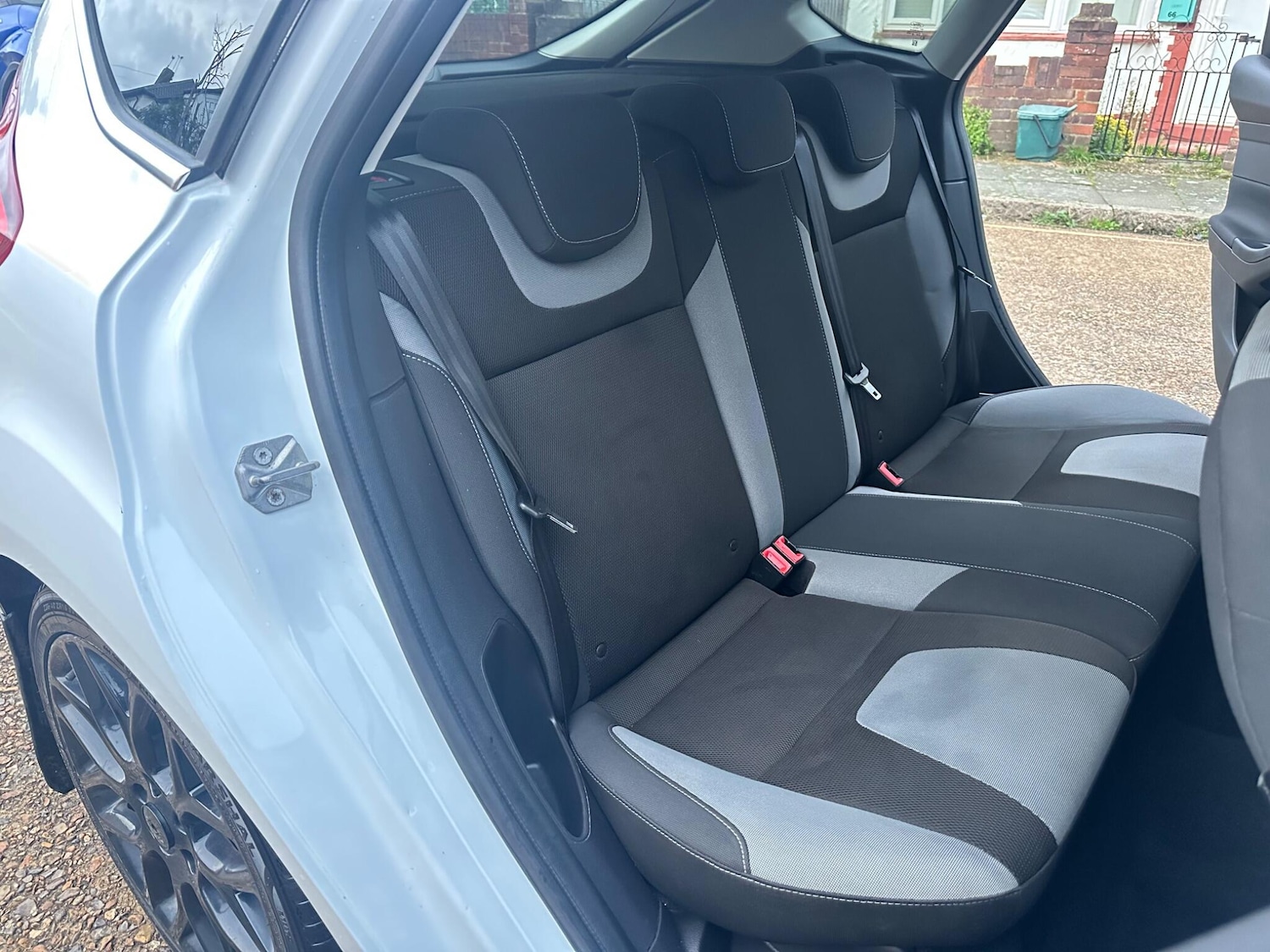 Used Ford Focus for sale - 76550522: Photo 16