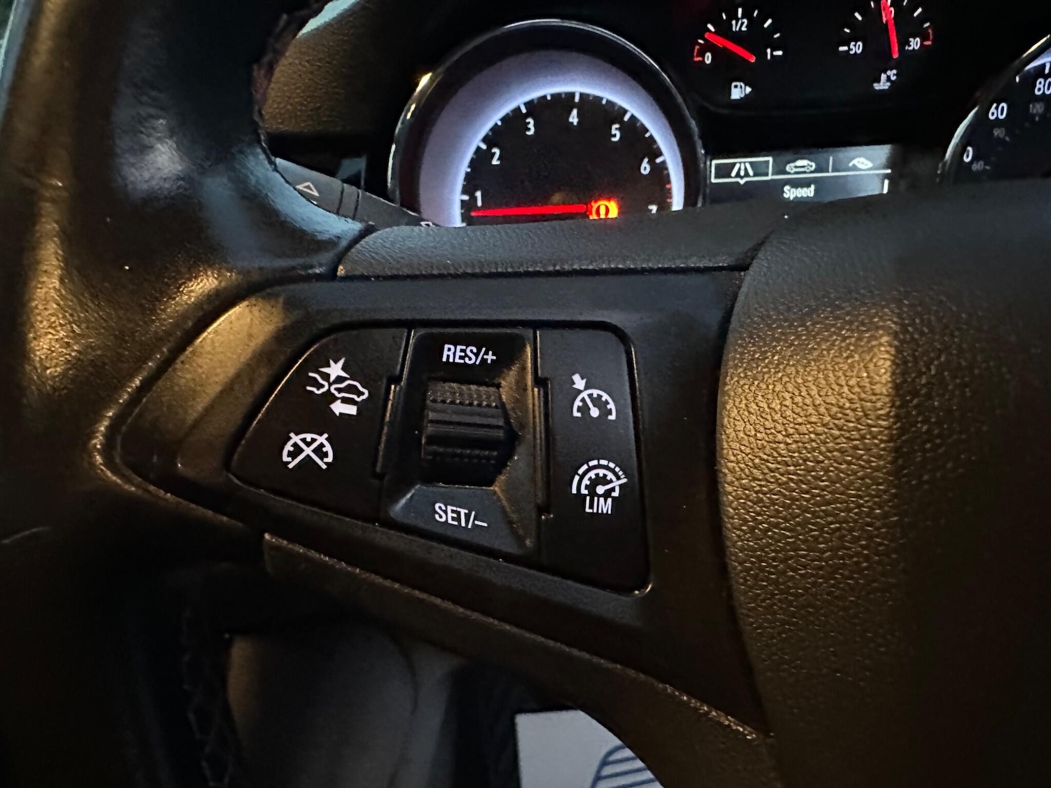 Used Vauxhall Astra 2016 for sale - 76701698: Photo 15