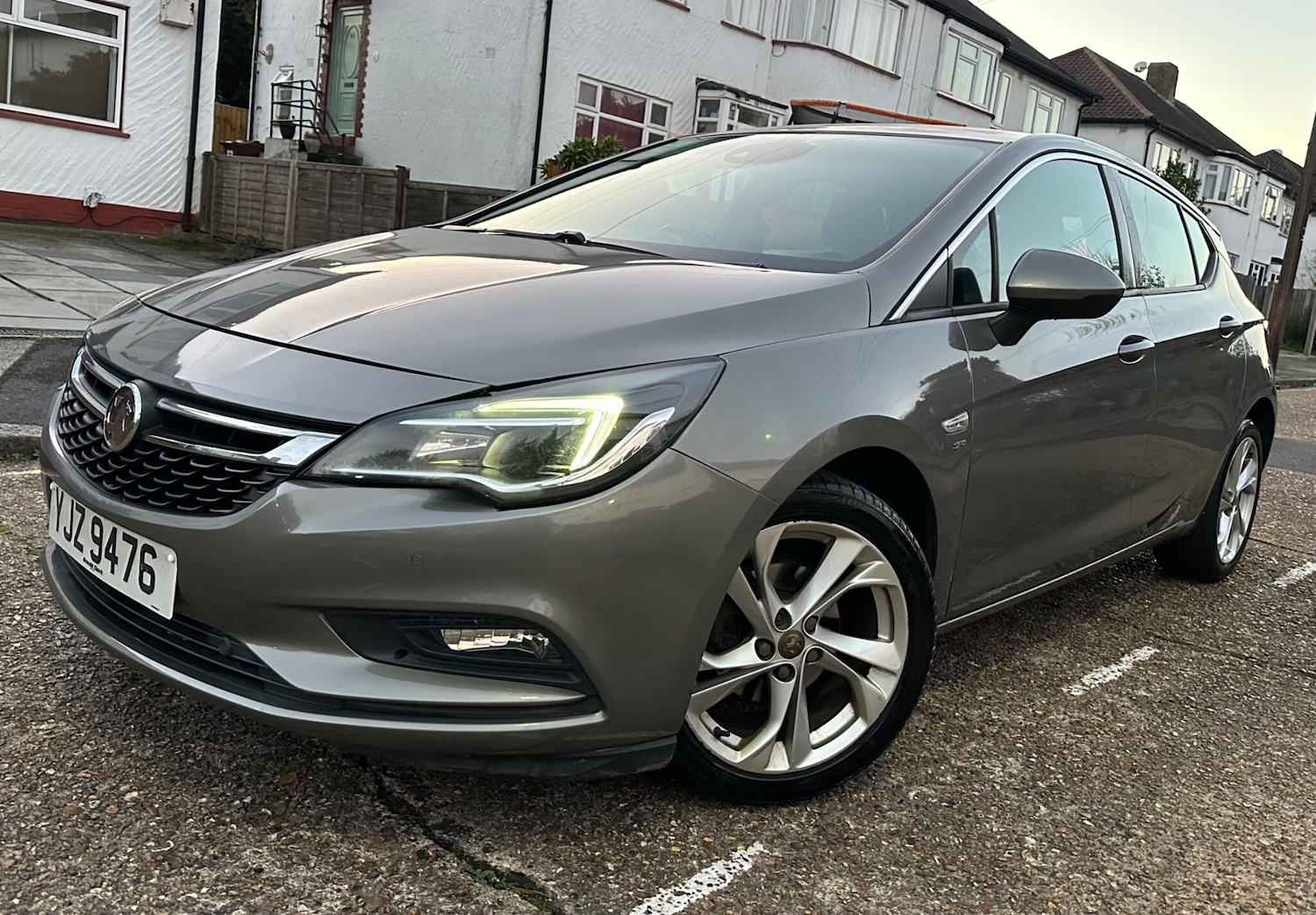 Used Vauxhall Astra 2016 for sale - 76701698: Photo 3