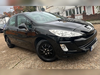 Used Peugeot 308 2010 for sale - 76499167: Photo