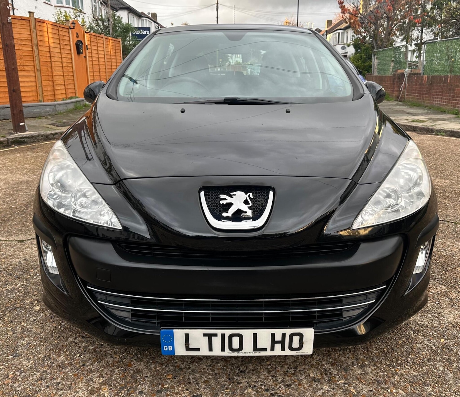 Used Peugeot 308 2010 for sale - 76499167: Photo 2
