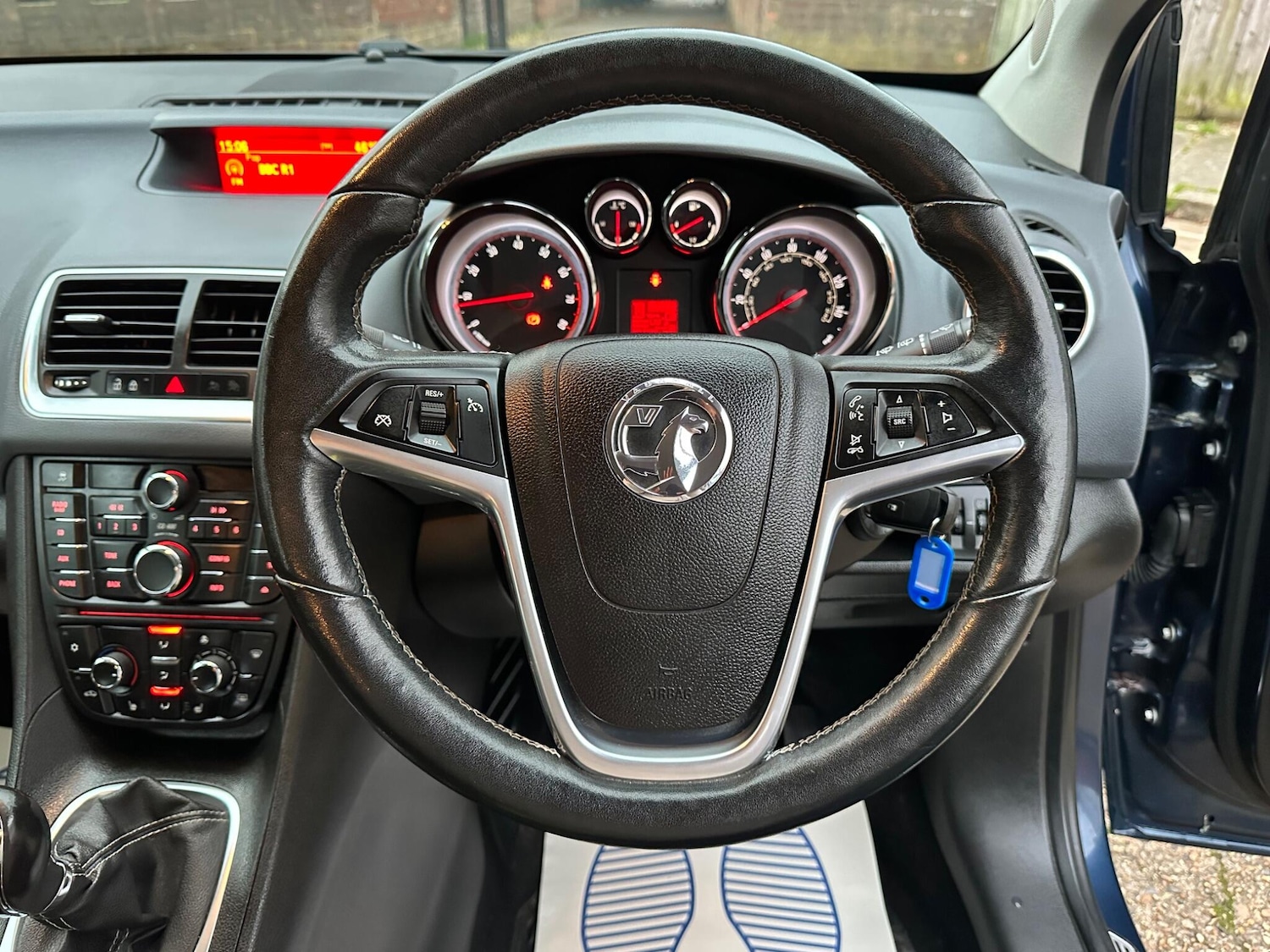 Used Vauxhall Meriva 2014 for sale - 77040797: Photo 26