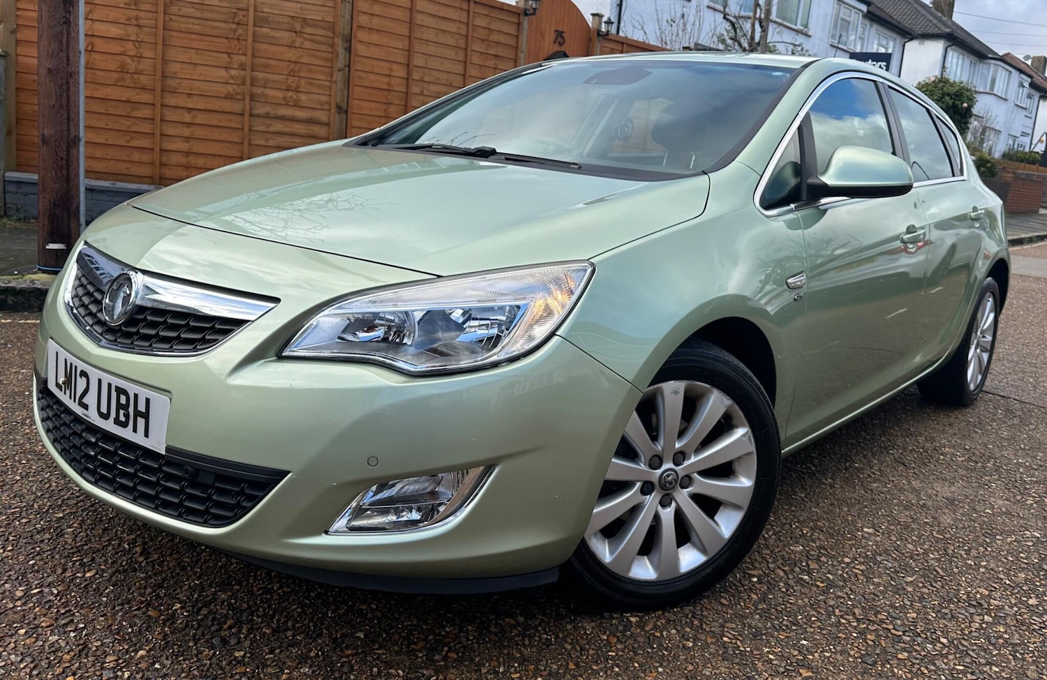 Used Vauxhall Astra for sale - 77709734: Photo 3