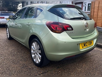Used Vauxhall Astra 2012 for sale - 77709734: Photo
