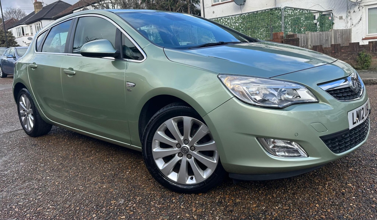 Used Vauxhall Astra 2012 for sale - 77403890: Photo 1
