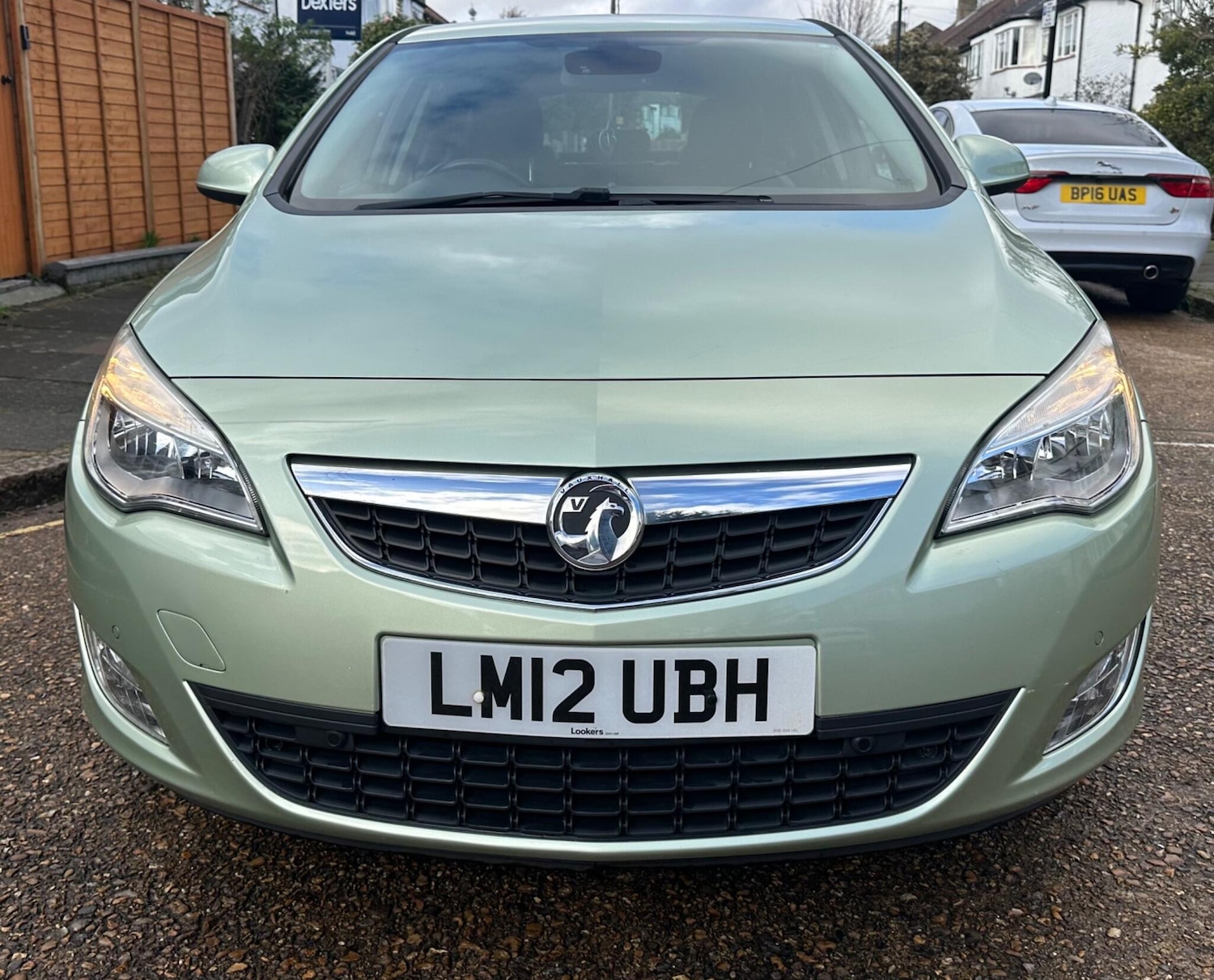 Used Vauxhall Astra 2012 for sale - 77403890: Photo 2