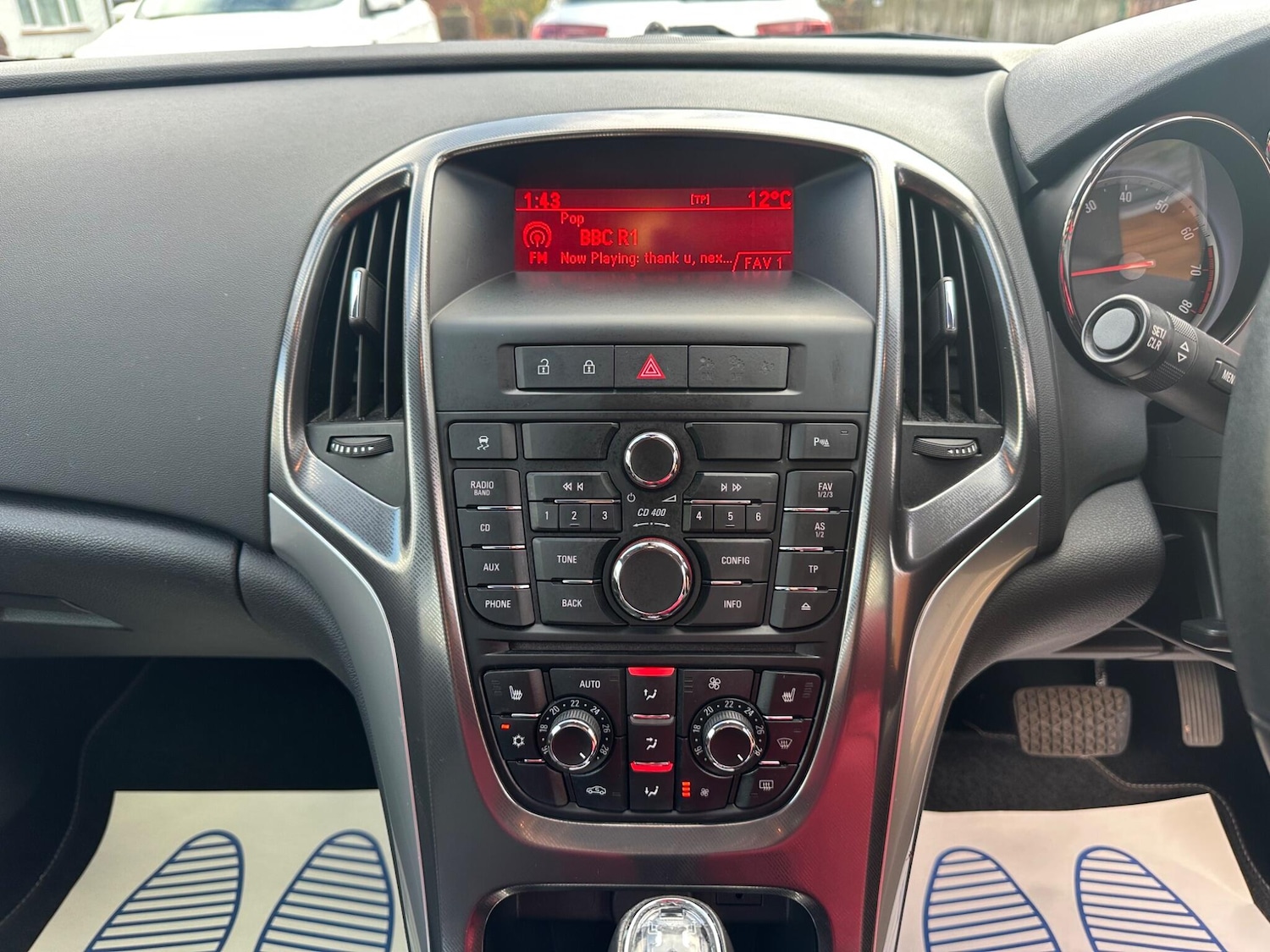 Used Vauxhall Astra 2012 for sale - 77403890: Photo 23