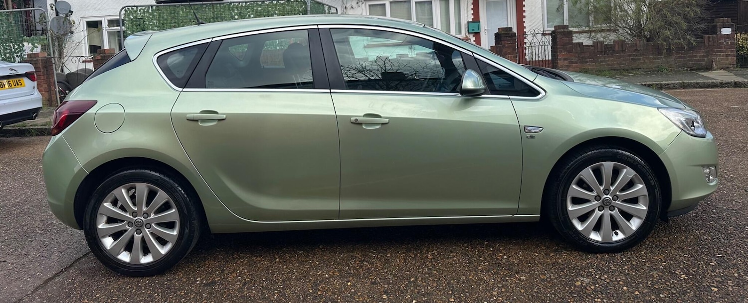 Used Vauxhall Astra 2012 for sale - 77403890: Photo 7