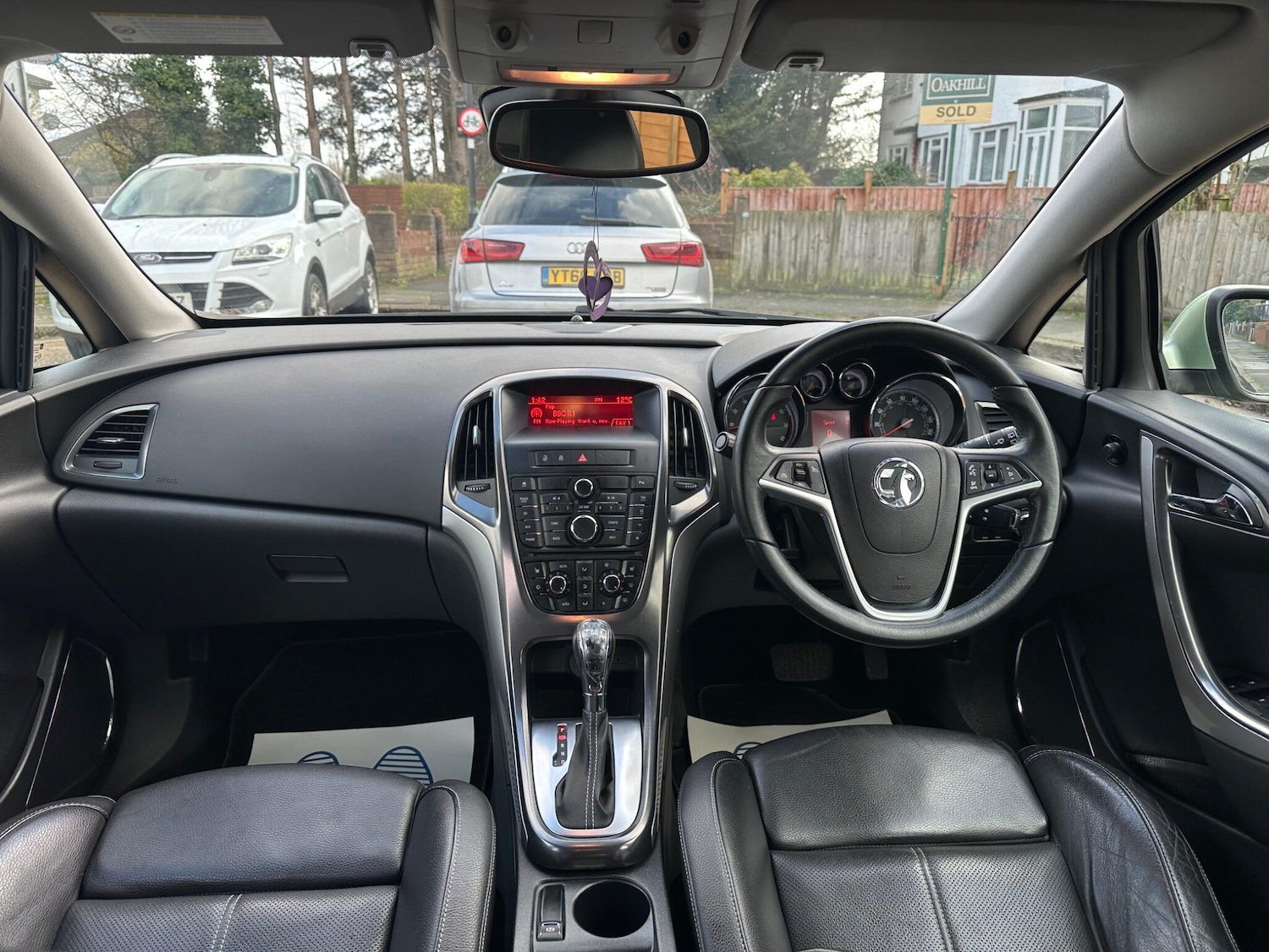 Used Vauxhall Astra 2012 for sale - 77403890: Photo 9