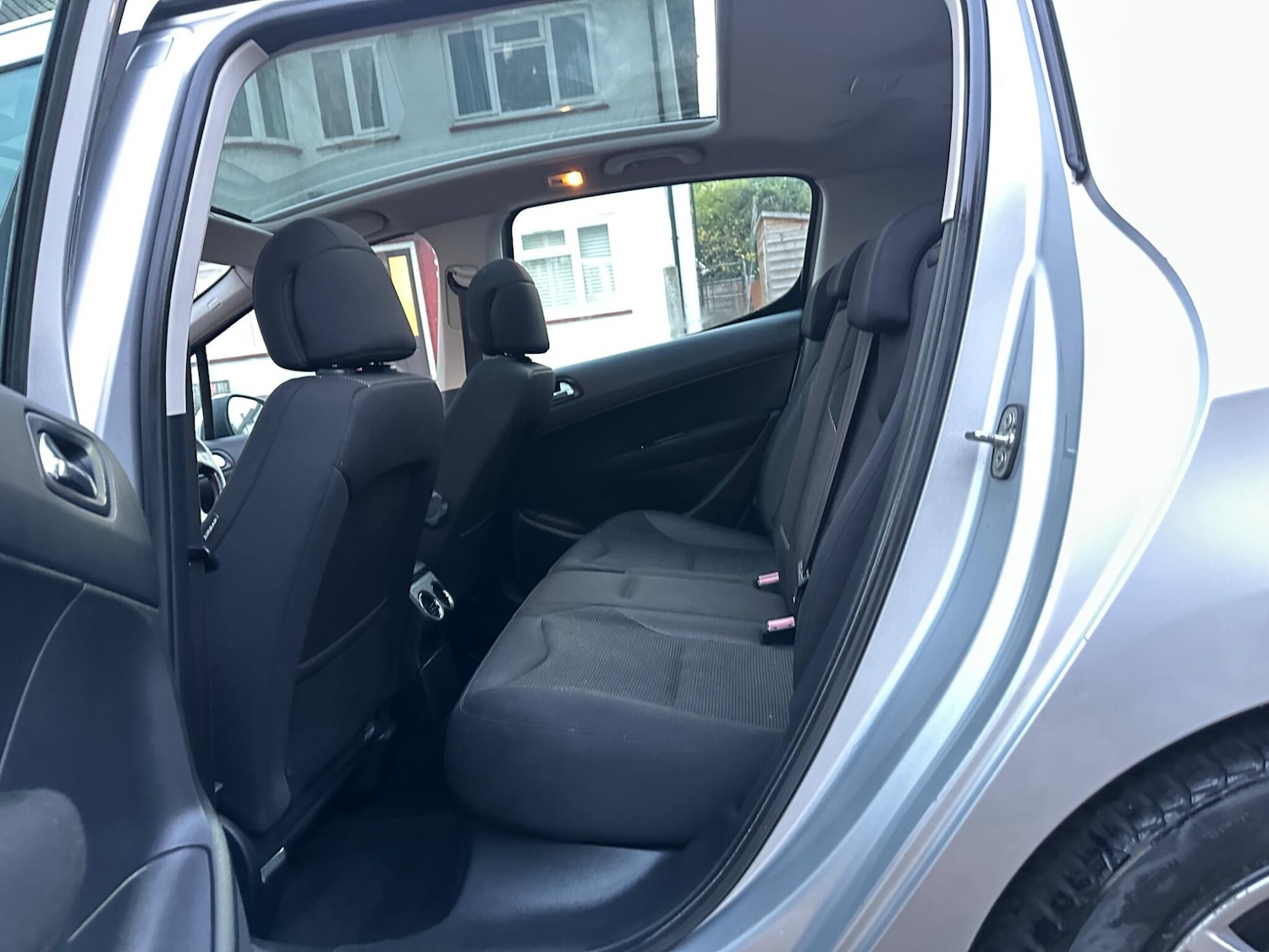 Used Peugeot 308 for sale - 76742857: Photo 14