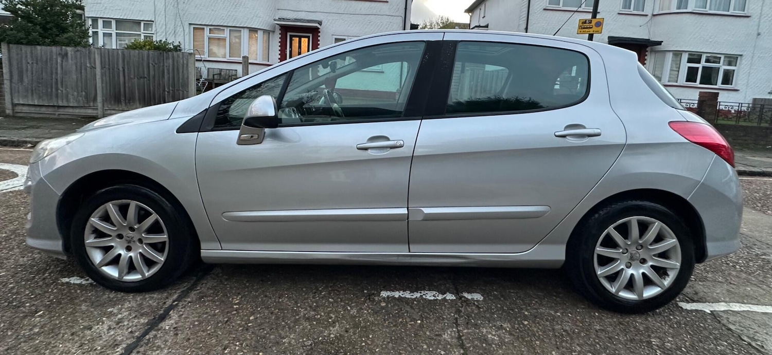Used Peugeot 308 for sale - 76742857: Photo 5