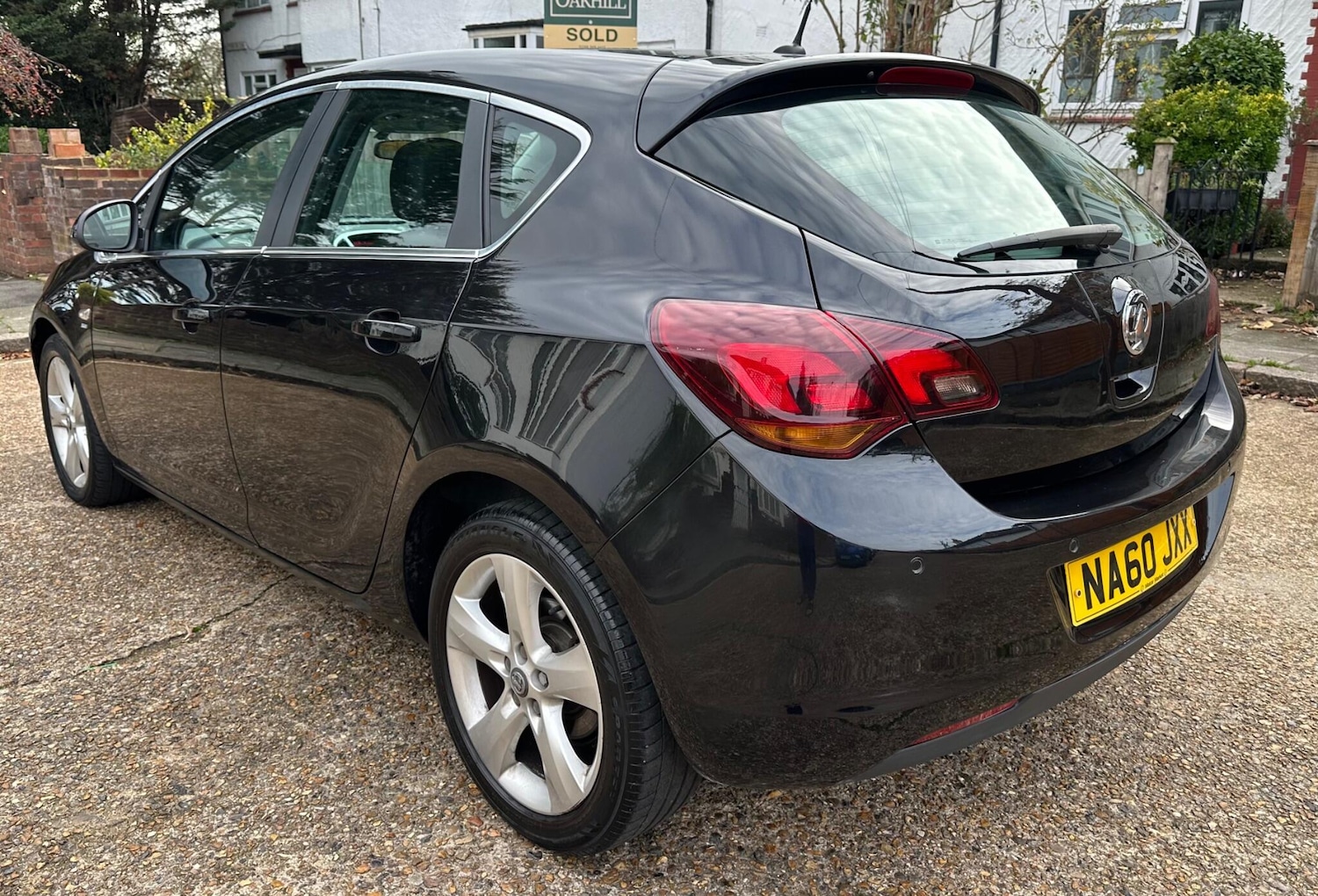 Used Vauxhall Astra 2010 for sale - 76562218: Photo 4