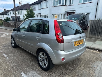 Used Ford Fiesta 2006 for sale - 79062852: Photo