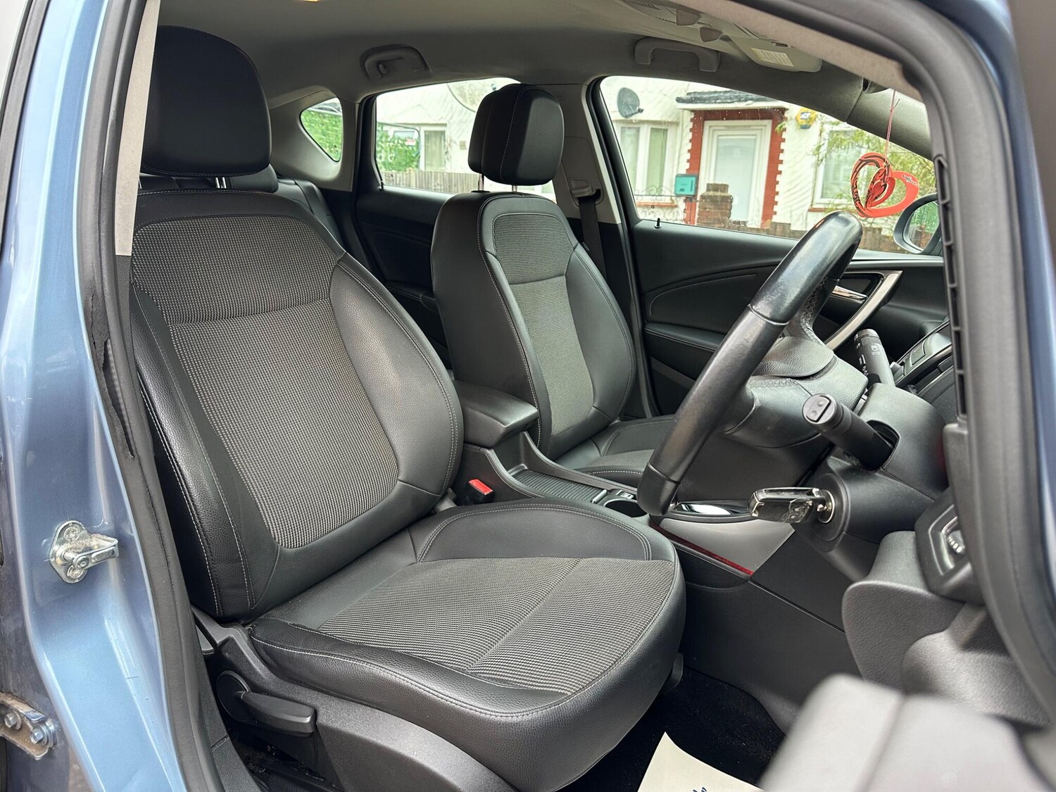 Used Vauxhall Astra 2010 for sale - 78058237: Photo 11