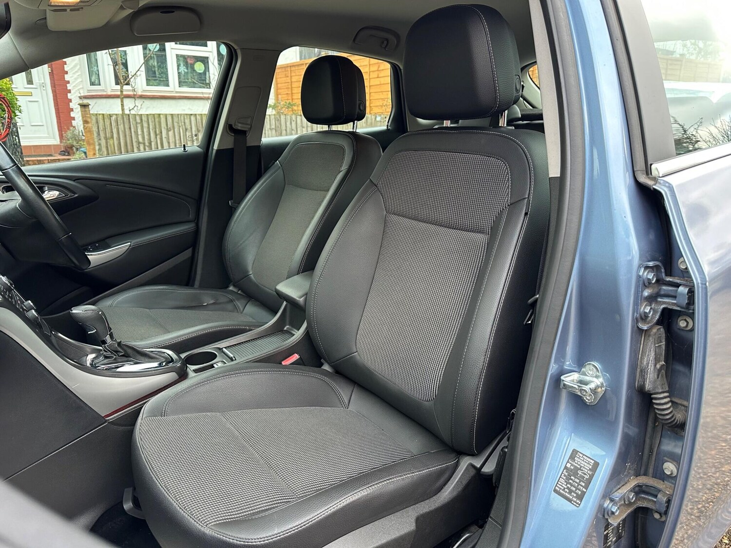 Used Vauxhall Astra 2010 for sale - 78058237: Photo 24