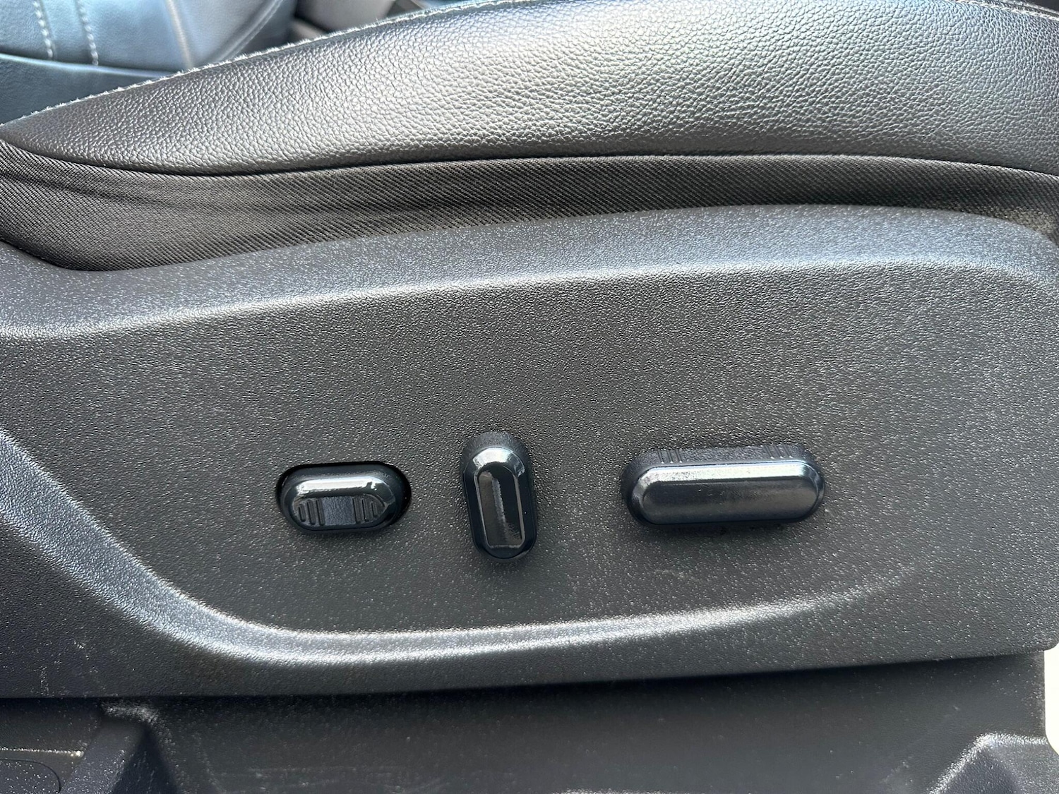 Used Ford Kuga 2014 for sale - 77560011: Photo 21