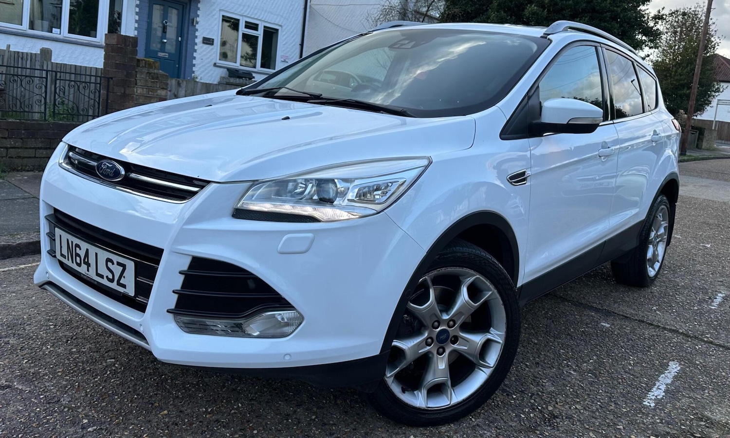 Used Ford Kuga 2014 for sale - 77560011: Photo 3