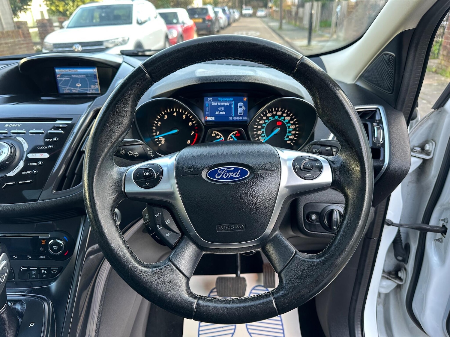 Used Ford Kuga 2014 for sale - 77560011: Photo 33