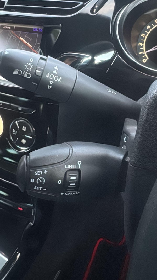 Used DS Automobiles DS 3 2018 for sale - 75697067: Photo 15