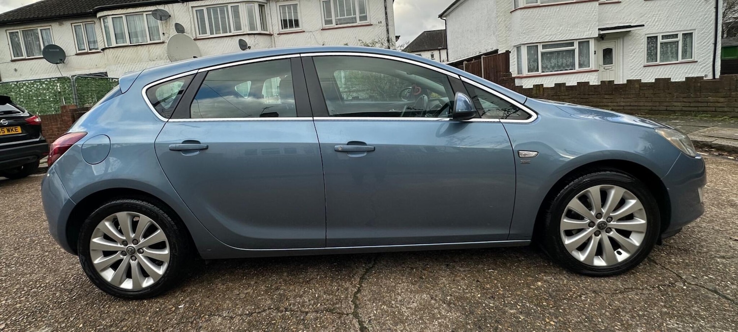 Used Vauxhall Astra 2010 for sale - 77403891: Photo 7