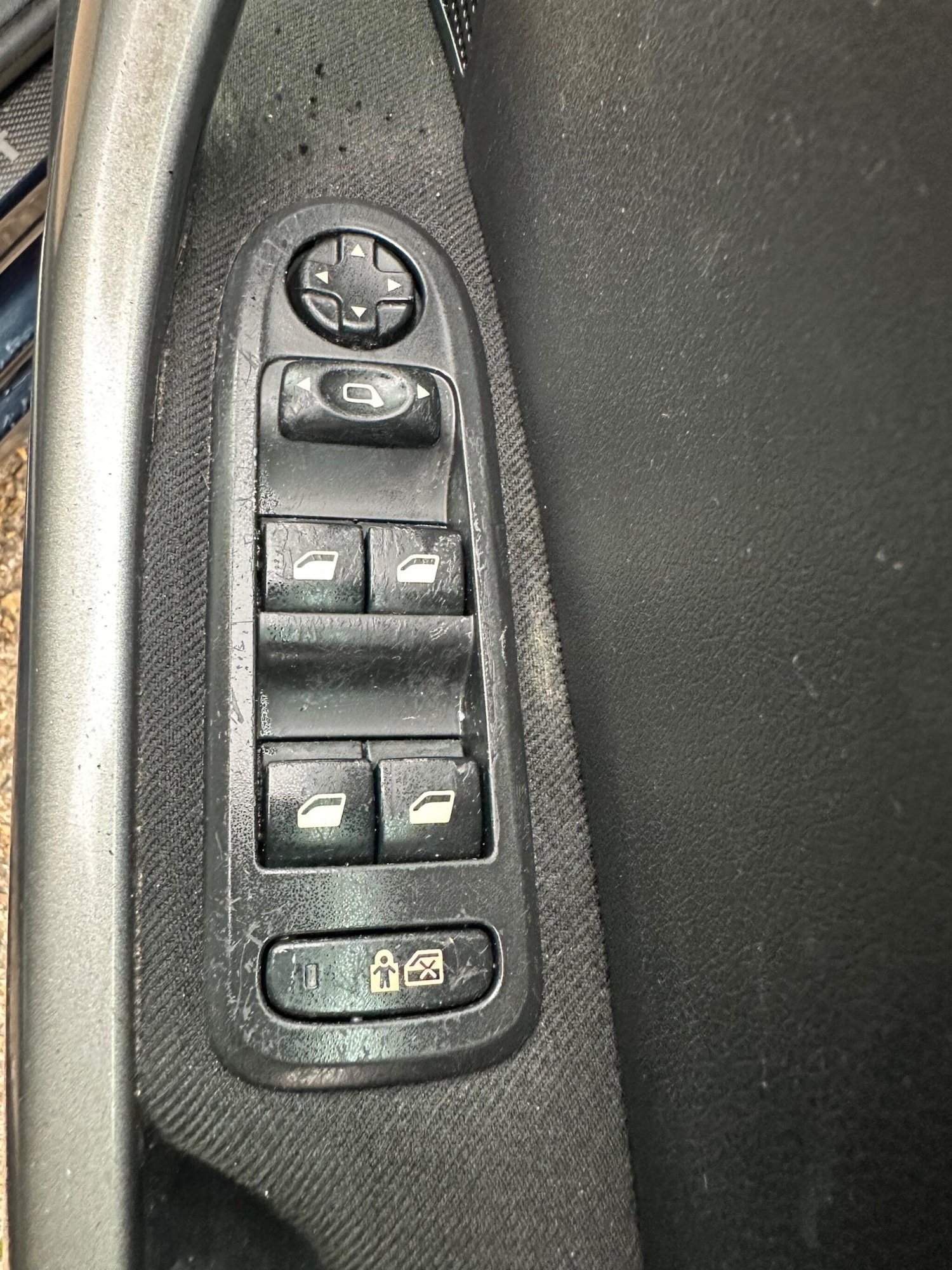 Used Peugeot 308 2010 for sale - 76572183: Photo 16