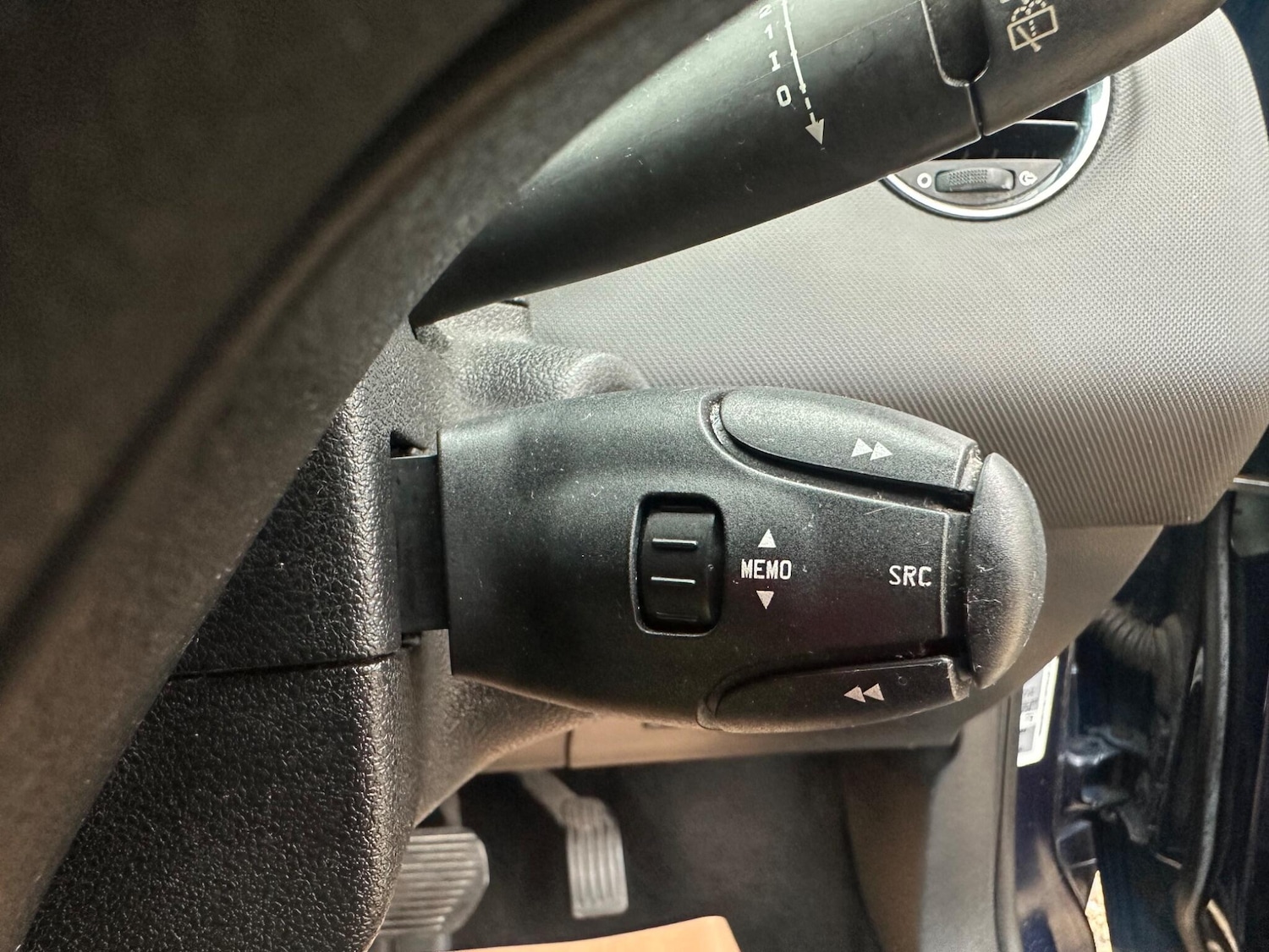 Used Peugeot 308 2010 for sale - 76572183: Photo 18