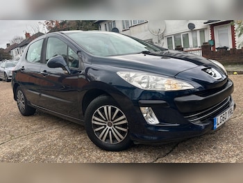 Used Peugeot 308 2010 for sale - 76572183: Photo