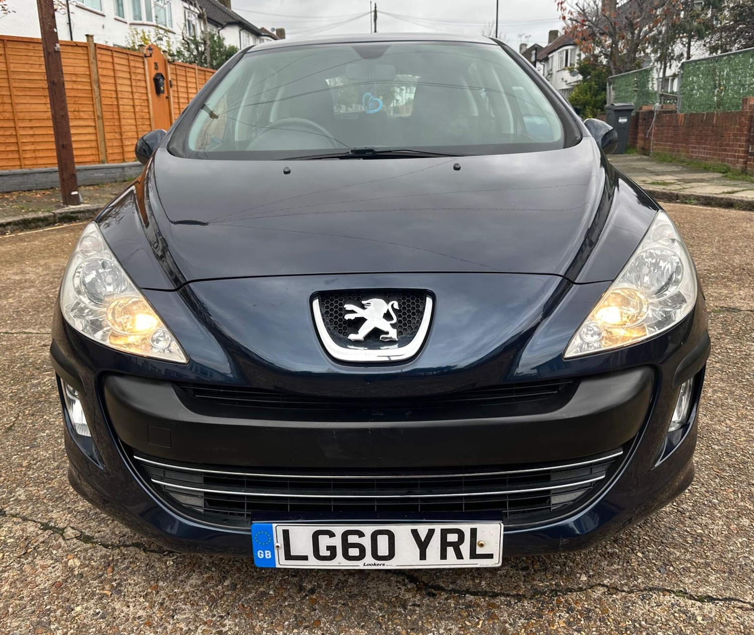 Used Peugeot 308 2010 for sale - 76572183: Photo 2