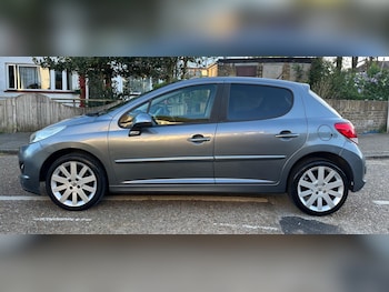 Used Peugeot 207 2011 for sale - 78361709: Photo