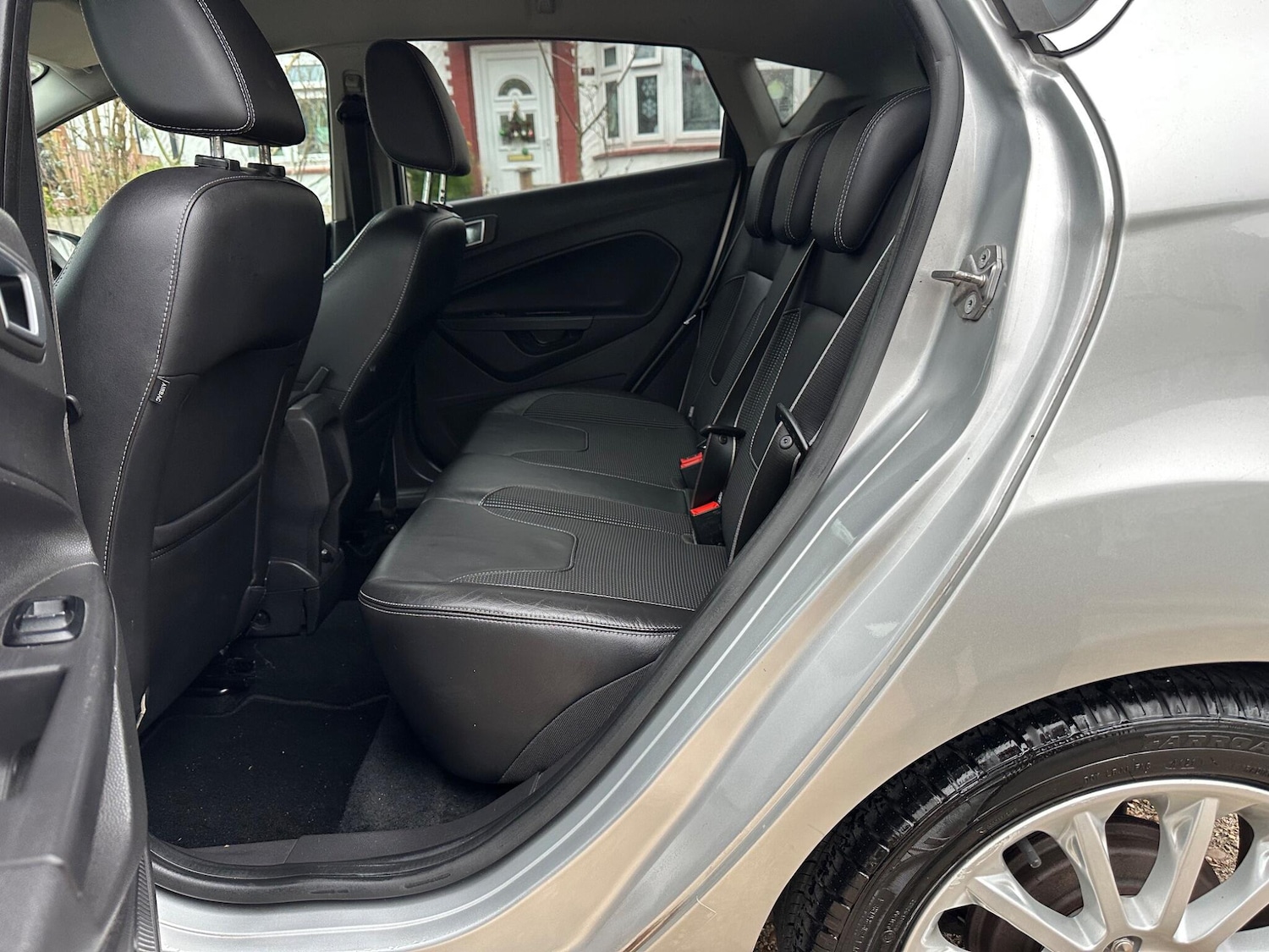 Used Ford Fiesta 2013 for sale - 77040798: Photo 13