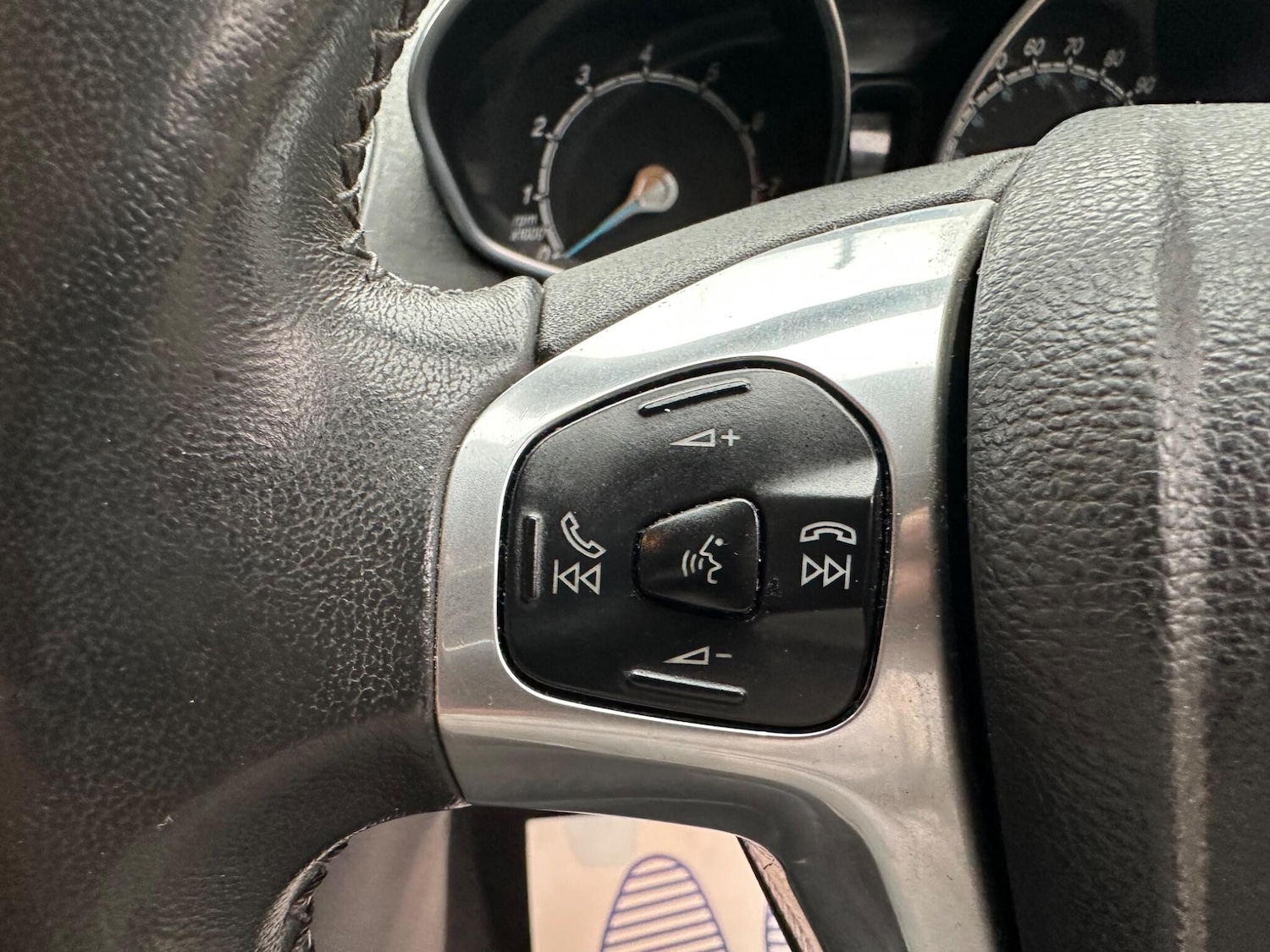 Used Ford Fiesta 2013 for sale - 77040798: Photo 19