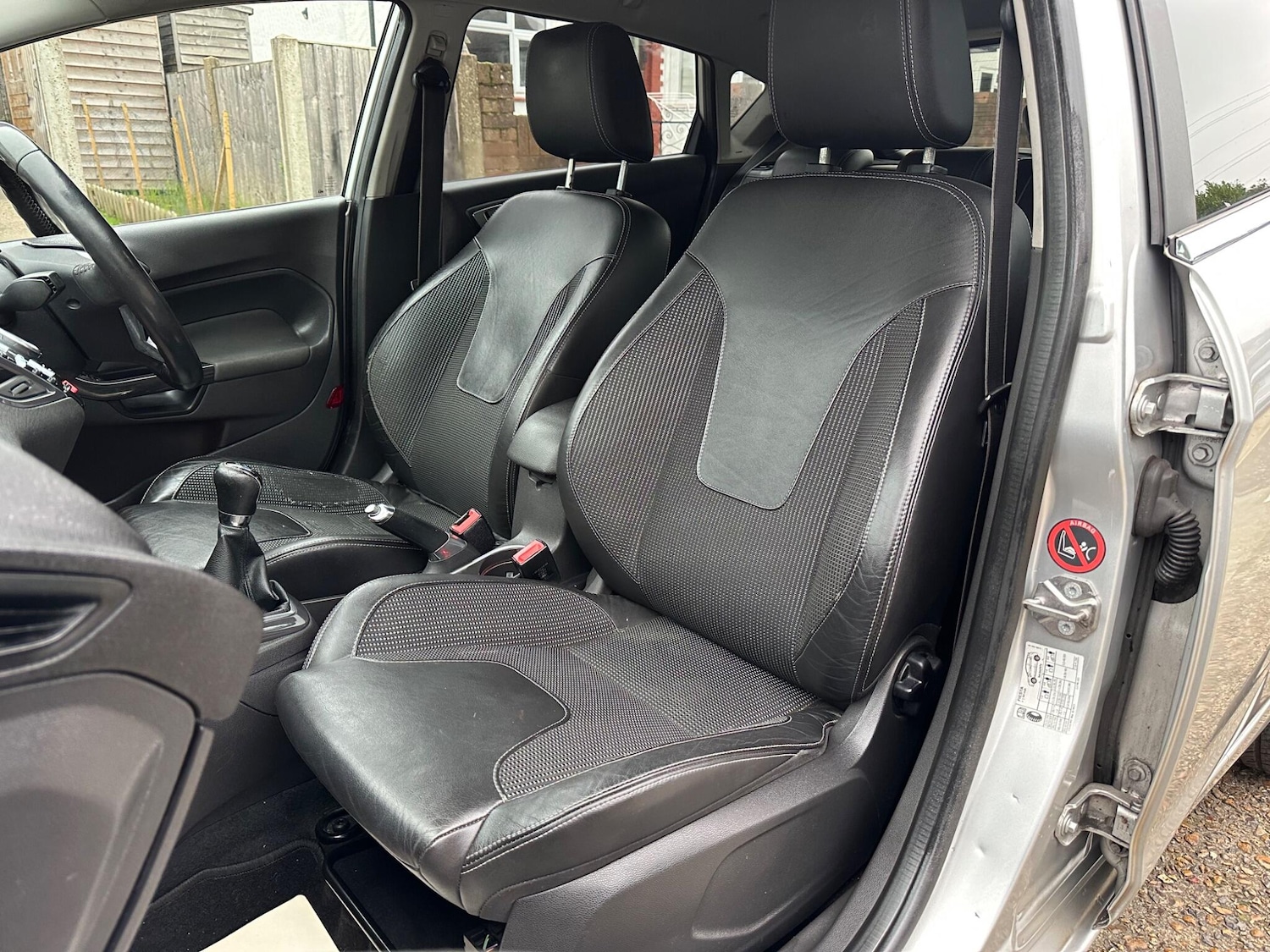 Used Ford Fiesta 2013 for sale - 77040798: Photo 28