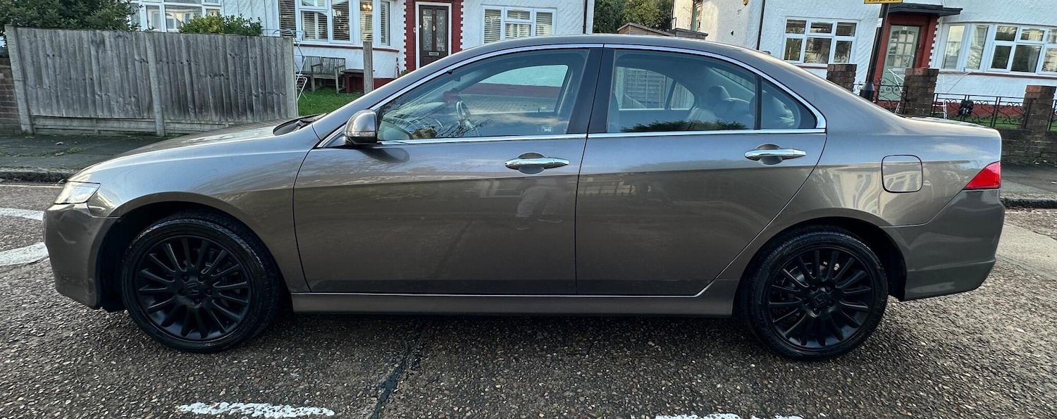 Used Honda Accord for sale - 76743632: Photo 5