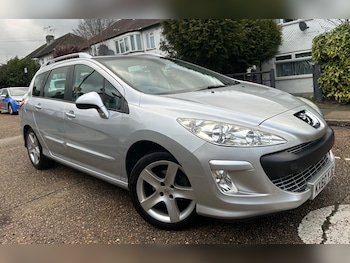 Used Peugeot 308 2010 for sale - 77403889: Photo