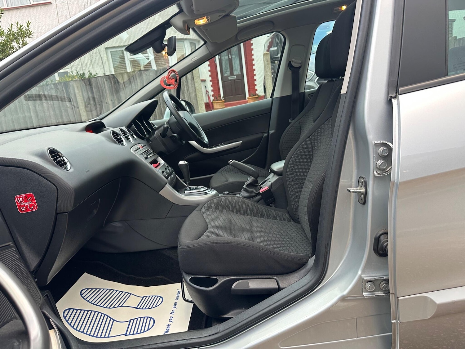 Used Peugeot 308 2010 for sale - 77403889: Photo 28