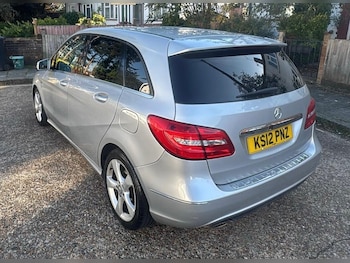 Used Mercedes-Benz B-Class 2012 for sale - 76012529: Photo