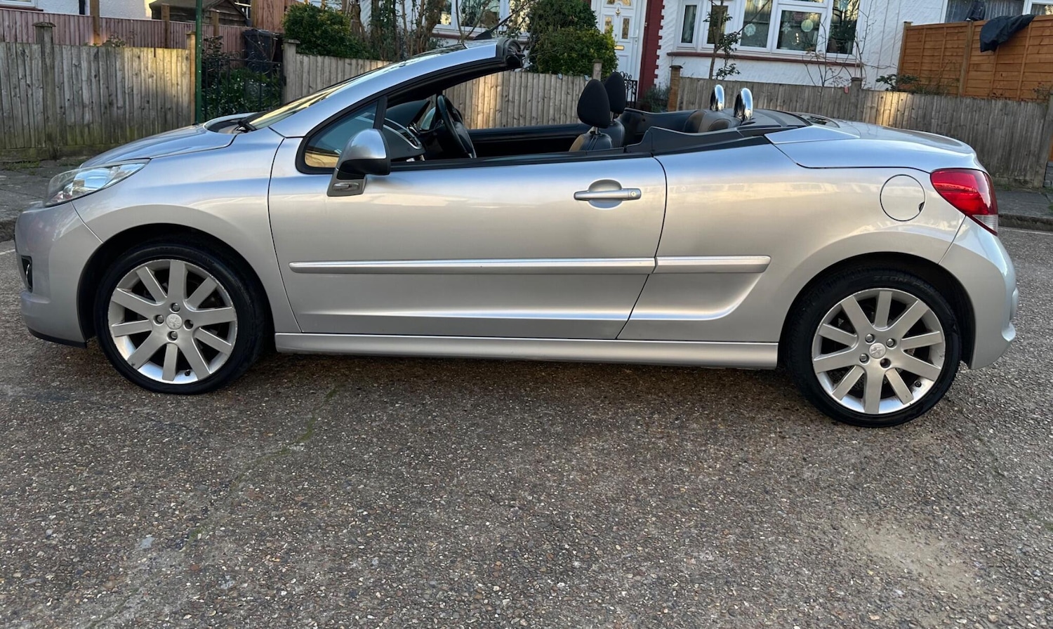 Used Peugeot 207 2014 for sale - 77940353: Photo 11