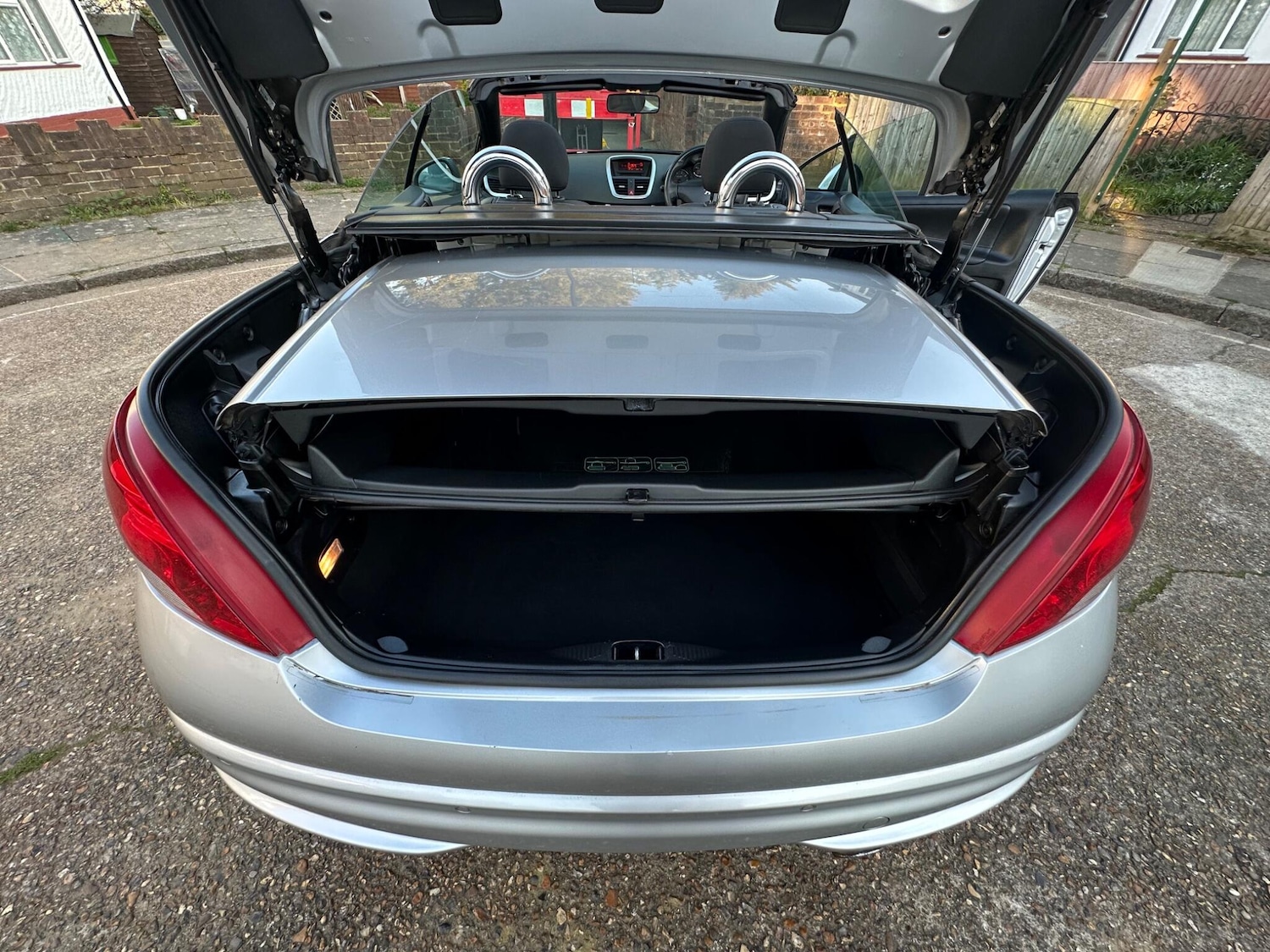 Used Peugeot 207 2014 for sale - 77940353: Photo 38