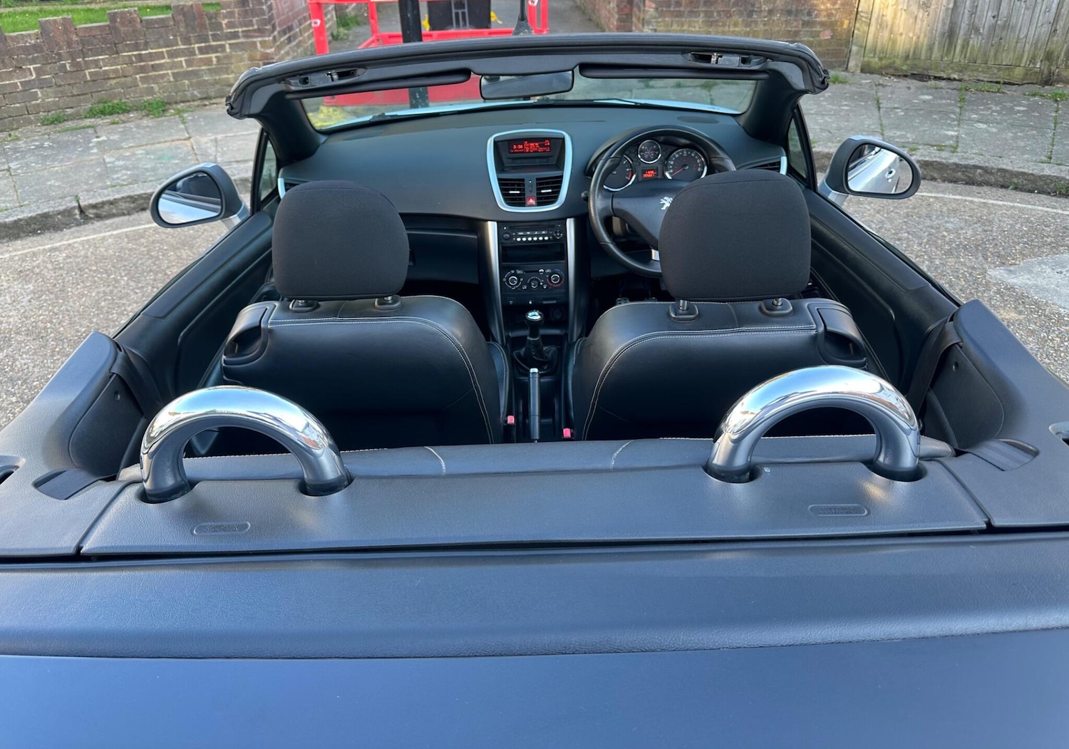 Used Peugeot 207 2014 for sale - 77940353: Photo 45