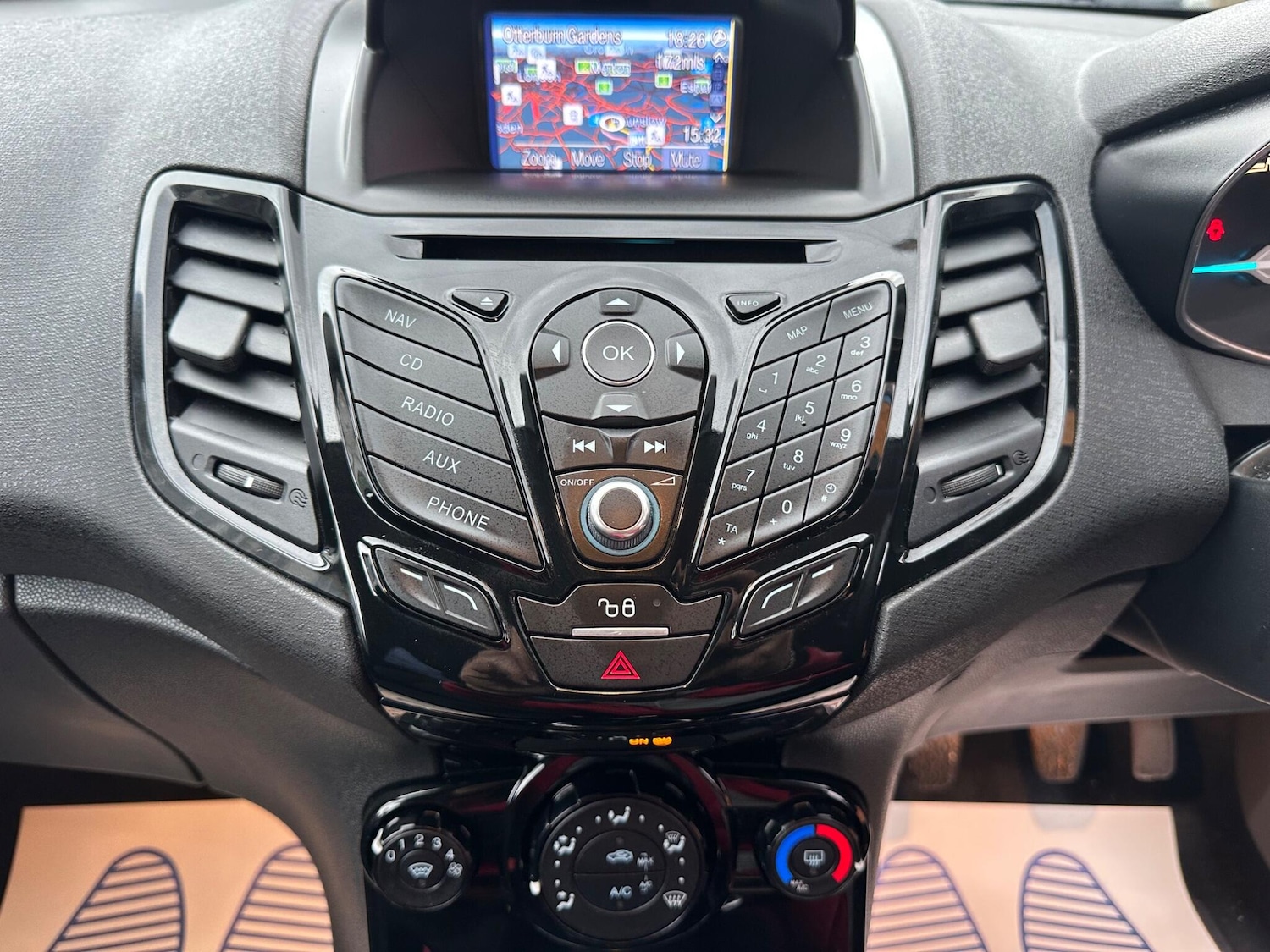 Used Ford Fiesta 2016 for sale - 77403887: Photo 23