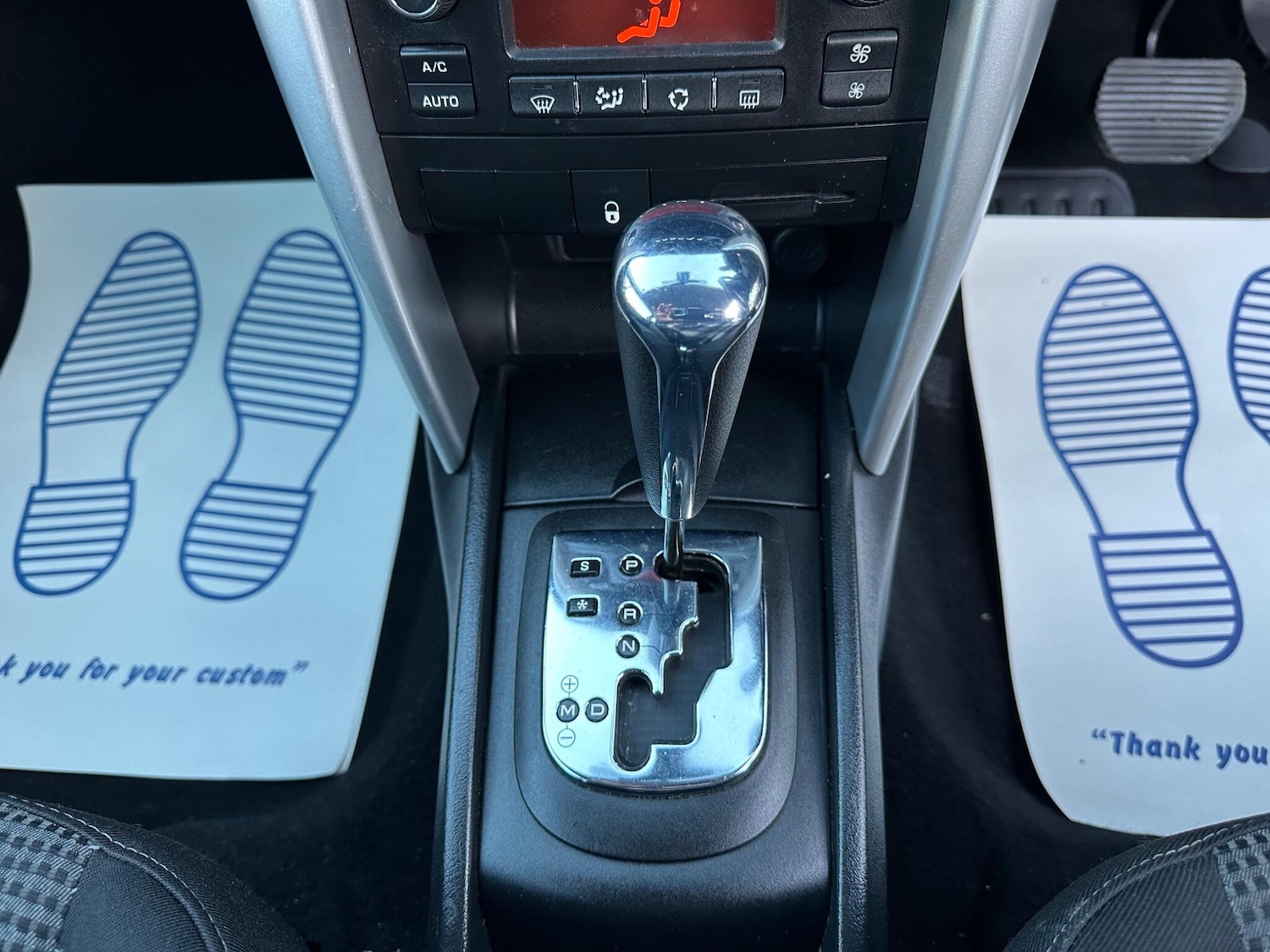 Used Peugeot 207 2009 for sale - 77892949: Photo 10