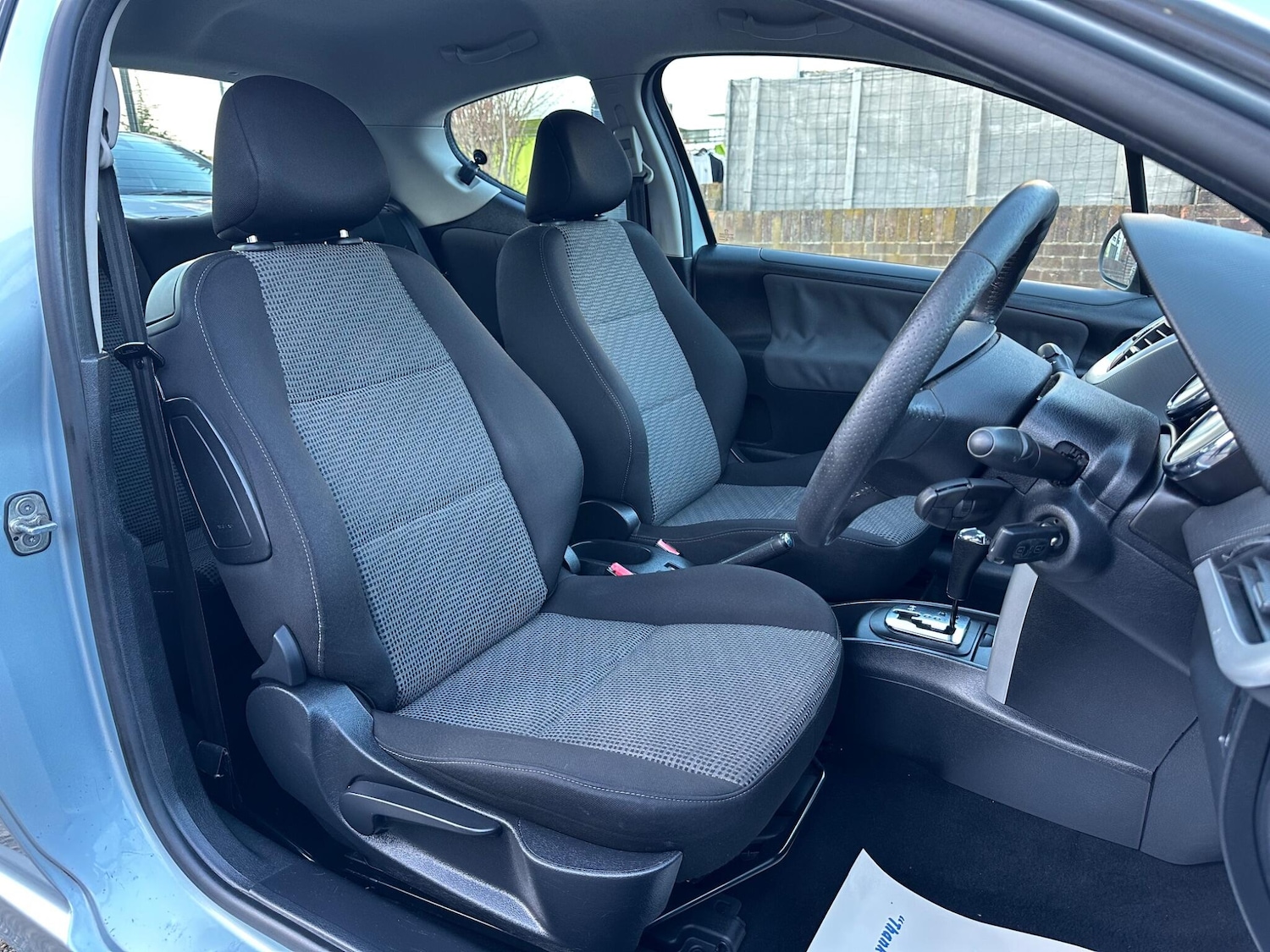 Used Peugeot 207 2009 for sale - 77892949: Photo 11