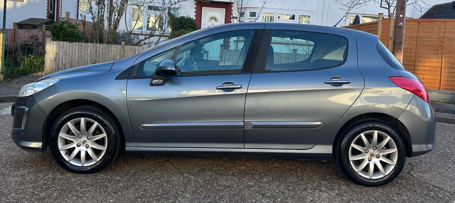 Used Peugeot 308 for sale - 77658970: Photo 5