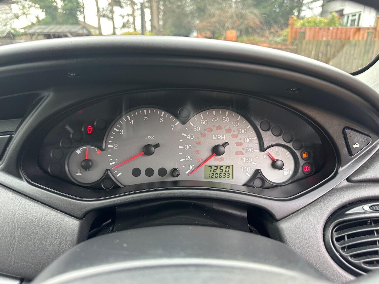 Used Ford Focus 2004 for sale - 77403888: Photo 16