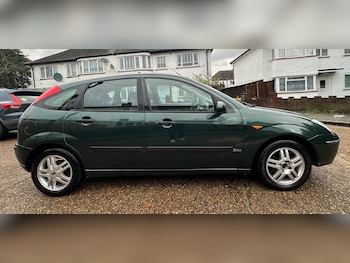 Used Ford Focus 2004 for sale - 77403888: Photo