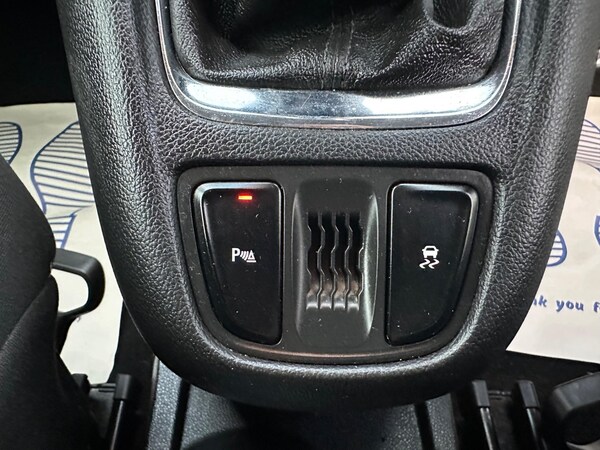 Used Vauxhall Zafira Tourer 2014 for sale - 75153688: Photo 24